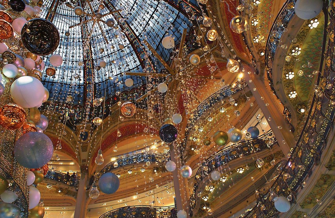 The Role of Blockchain in Retail and E-Commerce